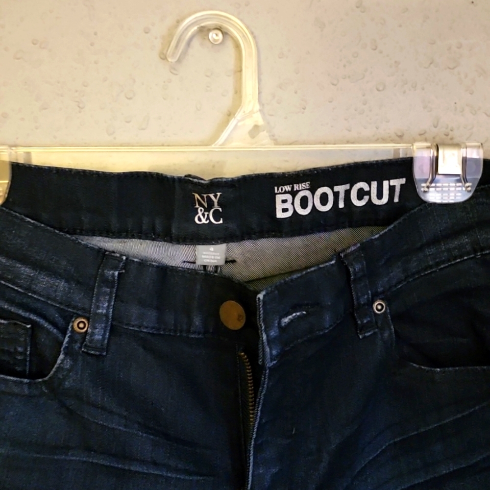 Woman's new york and company jeans